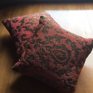 🔥 beaded accent pillows 🔥